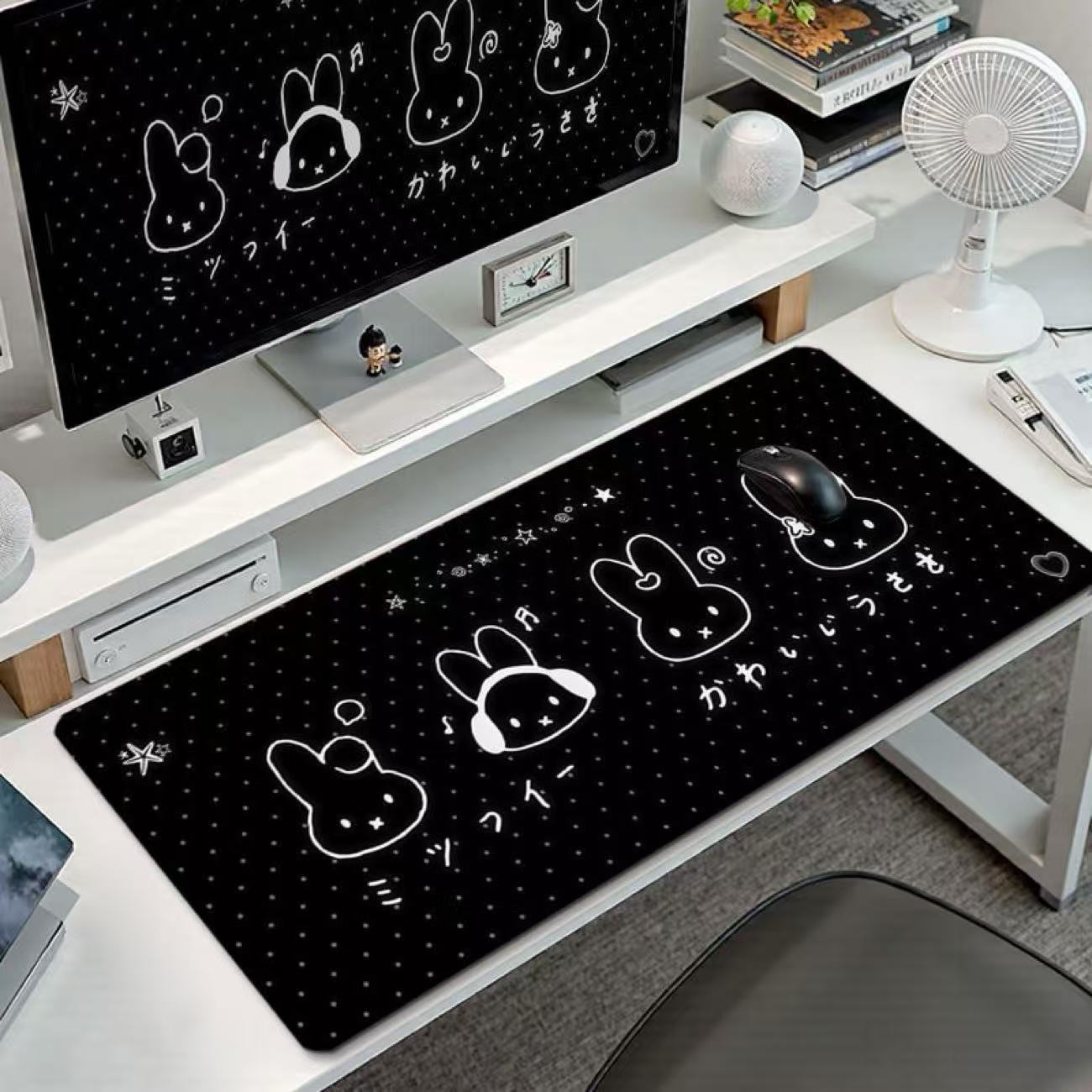 وسادة فأرة كبيرة لطيفة على شكل - مراجعة Gaming Accessories Table وسعره